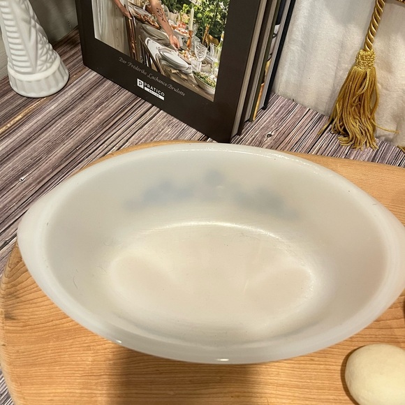 – Vintage Oval Casserole oval casserole - Picture 3 of 3